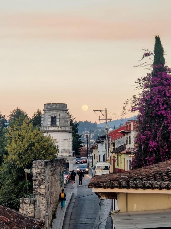 Ostello Casa Satoshi San Cristóbal de Las Casas Esterno foto